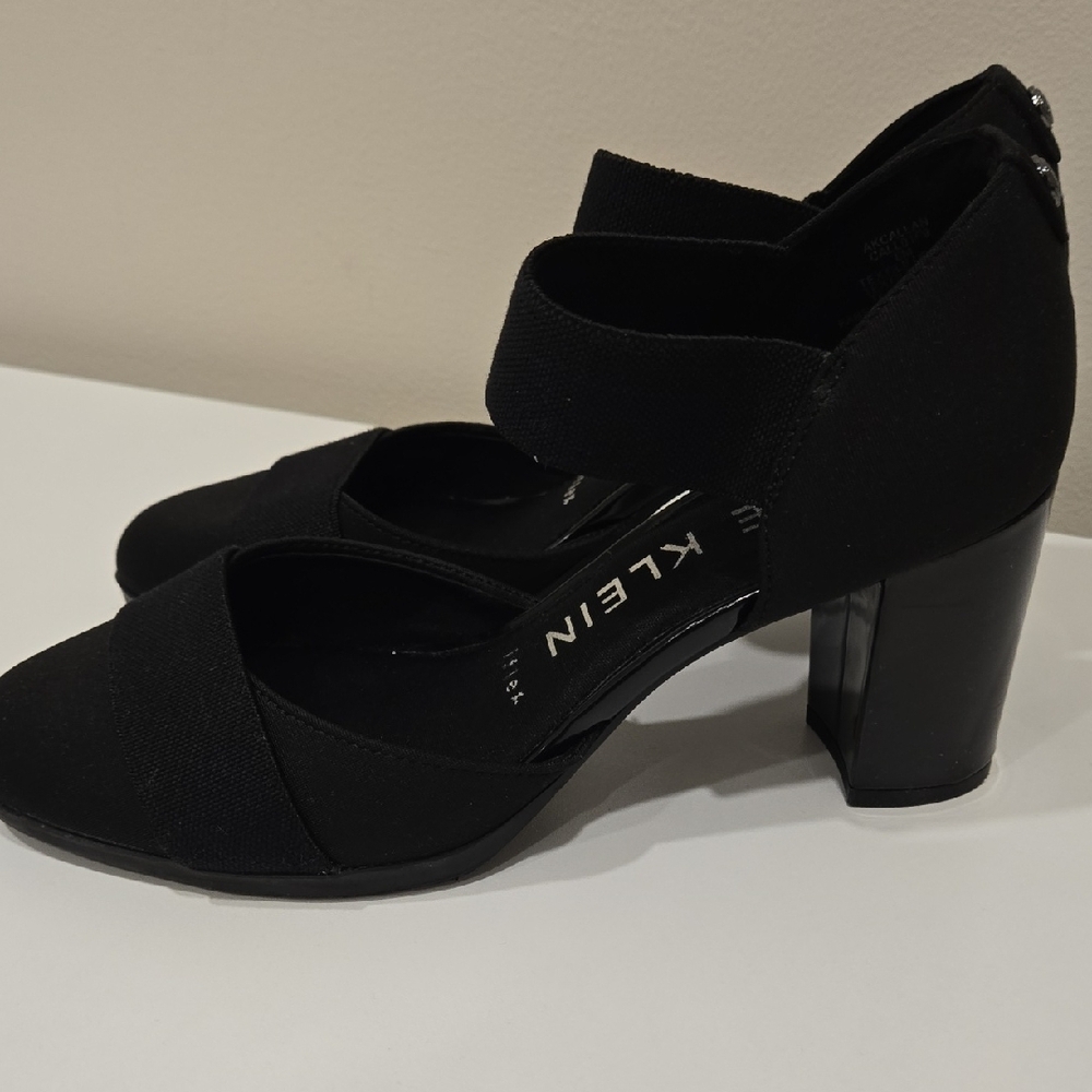 Anne Klein Black Heeled Sandals - Picture 12 of 16